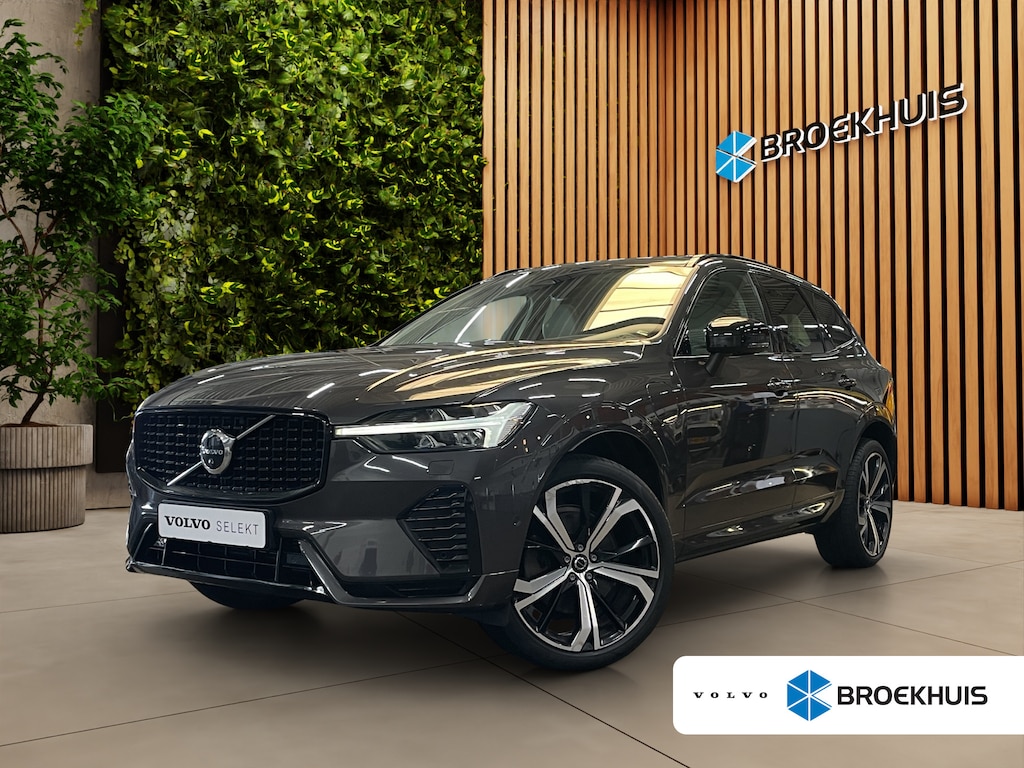 Volvo XC60 2.0 T8 Plug-in hybrid AWD Ultra Dark | Massage/Ventilatie | Trekhaak | 360 Cam | Pano | Memory