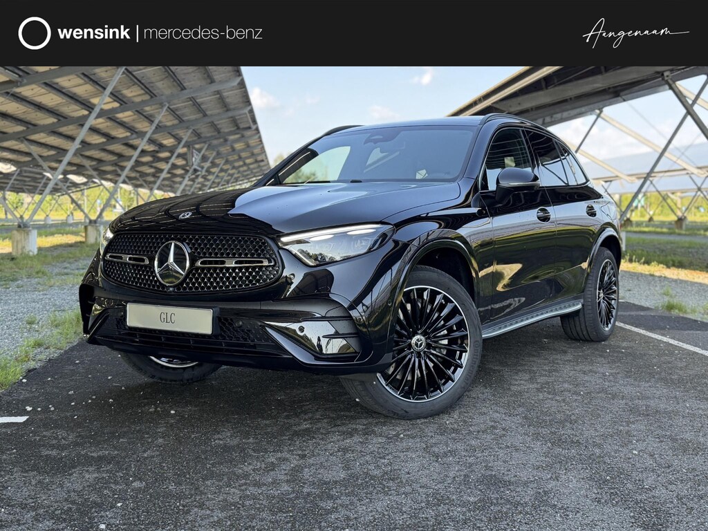 Mercedes-Benz GLC 300e 4MATIC Business Solution AMG | Night | Premium Pakket | Trekhaak | Panoramaschuifdak | Treeplanken | Digital light |