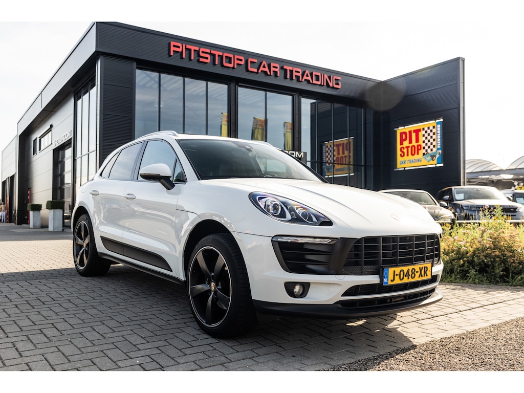 Porsche Macan 2.0, 252 PK, Pano, 18-wegs Sportstoelen, Luchtvering, Nieuwstaat!