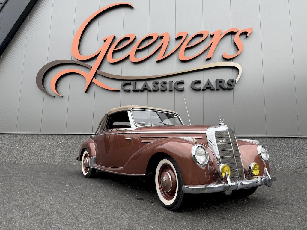 Mercedes-Benz 200-Serie W187 220A Cabriolet