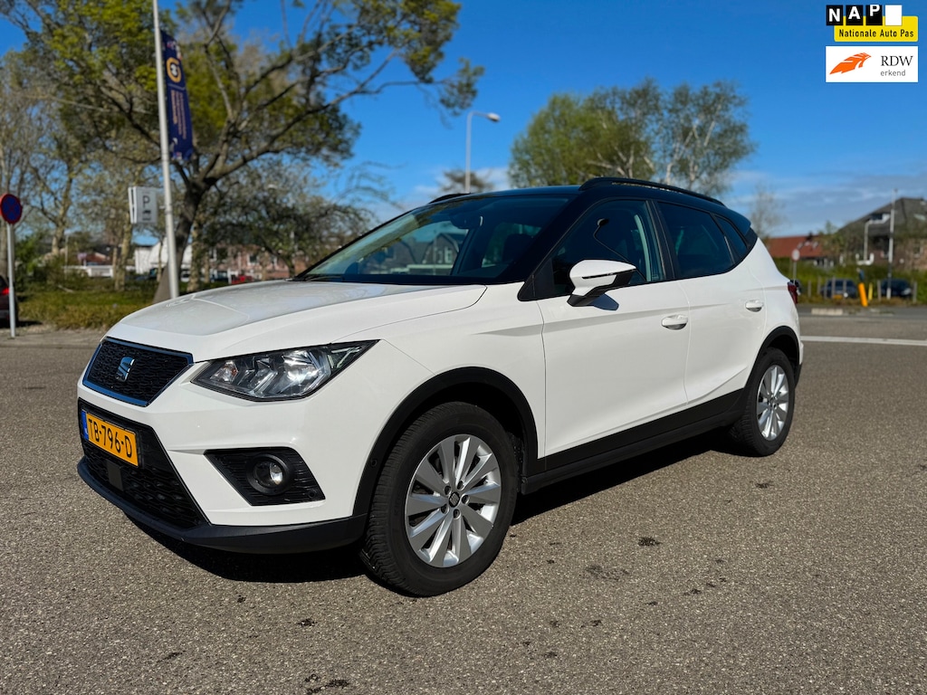 SEAT Arona 1.0 TSI Style Business Intense / airco / cruise.control / navi / pdc / trekhaak / lmv / acc / nap....