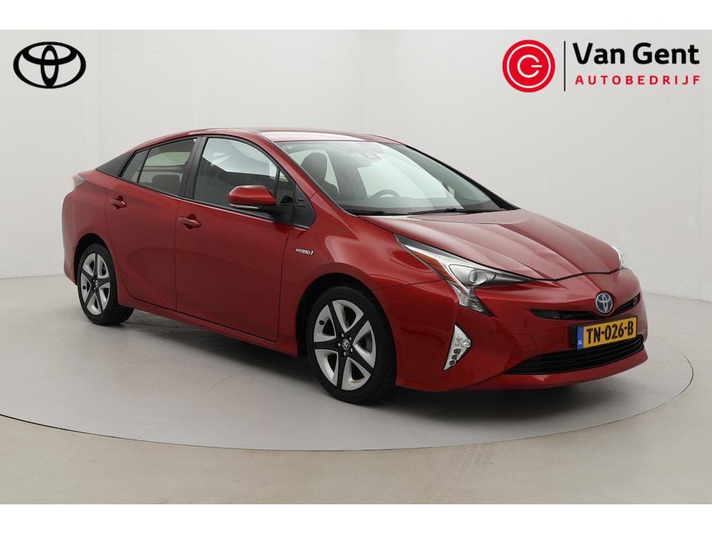 Toyota Prius 1.8 Executive | Leder | Dodehoek detectie | Navigatie | Stoelverwarming | JBL | Head-up display | Keyless | Parkeersensoren voor/achter | Adaptive Cruise | Clima | LED | Camera | 17 inch