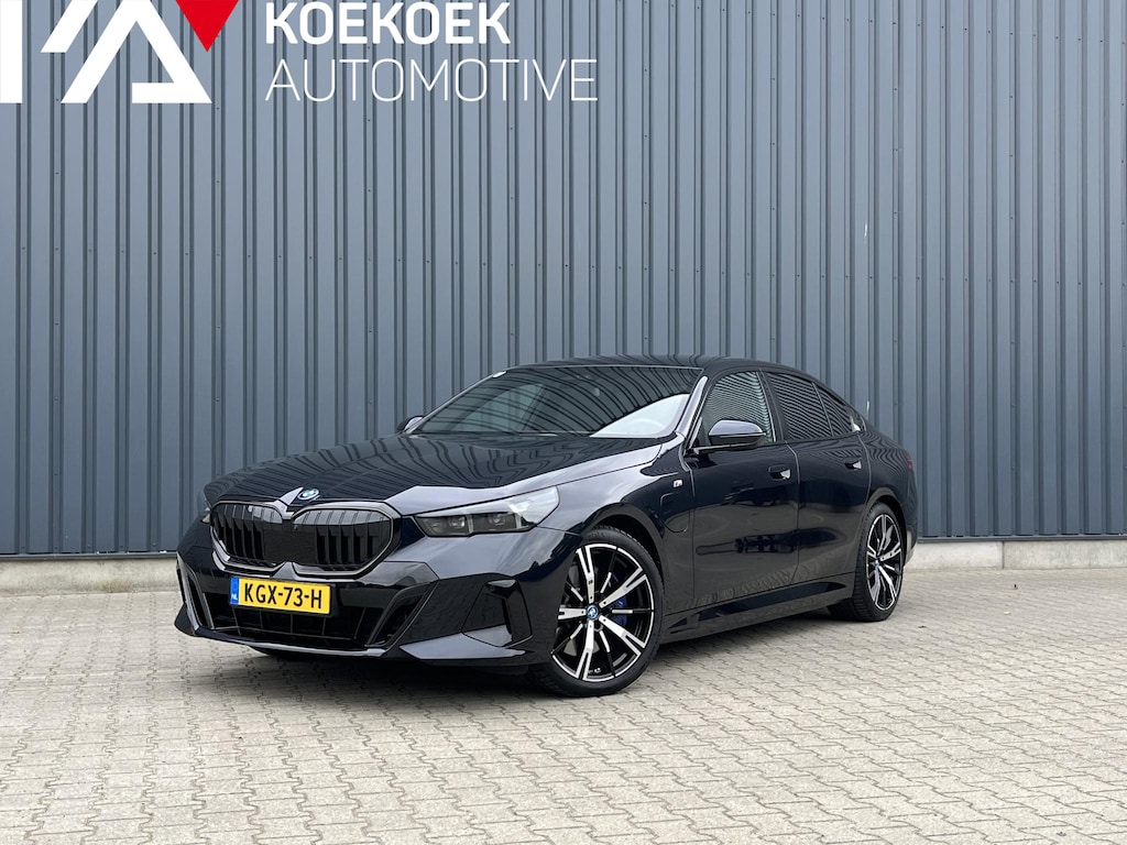 BMW 5-Serie 550e xDrive M-Sport/Headup/Stoelverk/Trekhaak