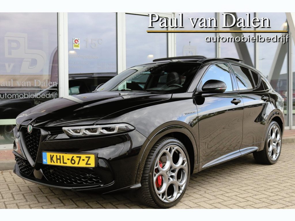Alfa Romeo Tonale 1.5T HYBRID 160PK VELOCE Panodak | Adapt.Cruise | Camera | Stoelverw./koeling | Virtual Cockpit | 20 Inch Lm |