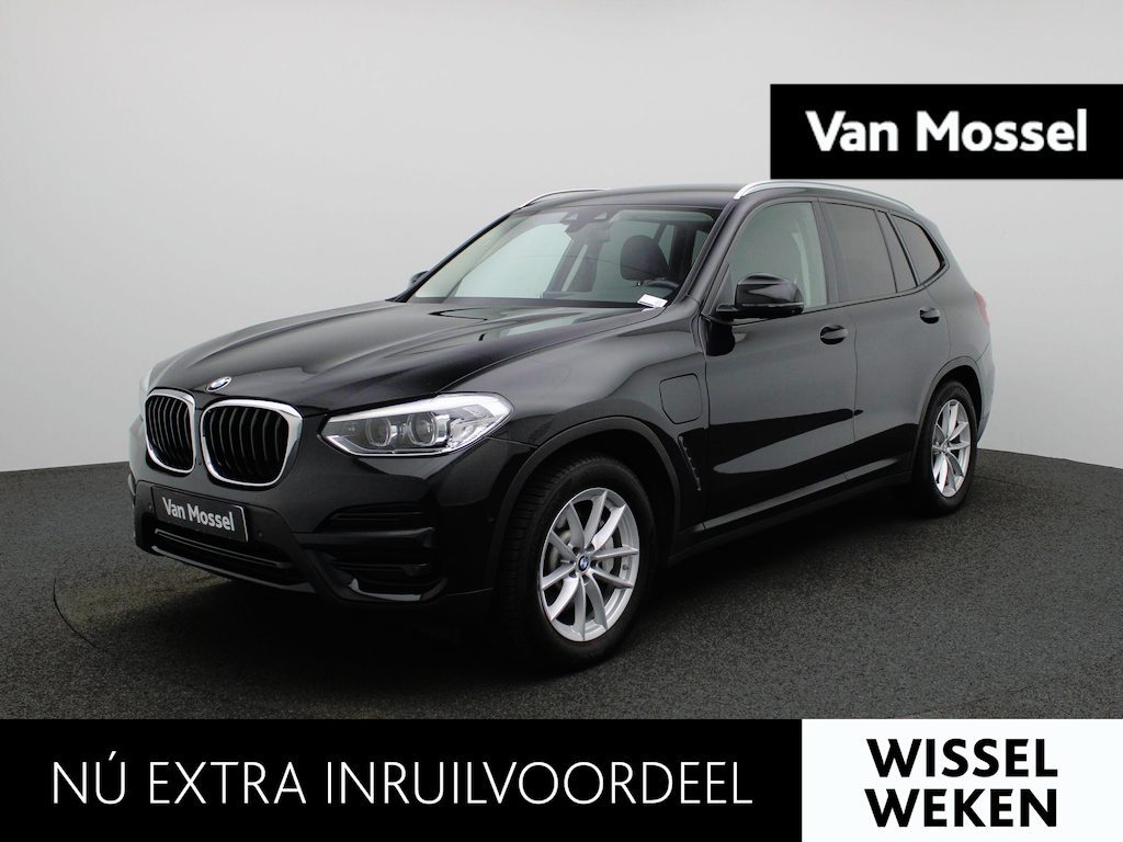BMW X3 xDrive30e | Automaat | Apple Carplay | Camera | Parkeersensoren | Navigatie |