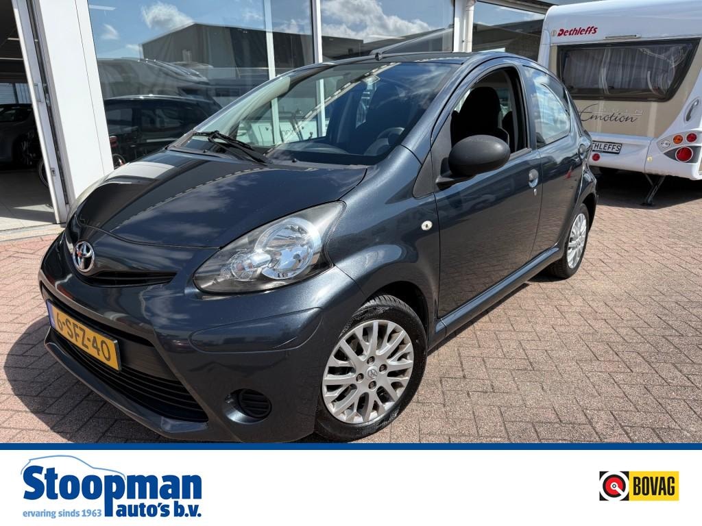 Toyota Aygo 1.0 VVT-I NOW Airco 5-drs Dealer ond.