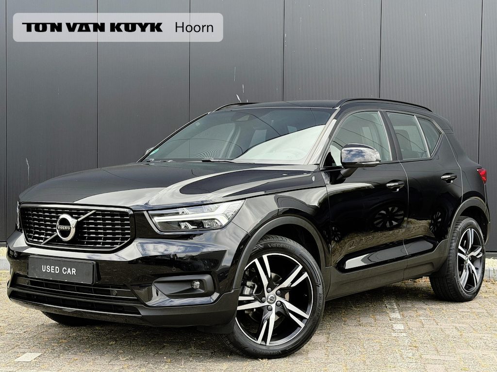 Volvo XC40 1.5 T3 R-Design Adaptieve Cruise Control / Parkeer camera achter / Trekhaak / DAB