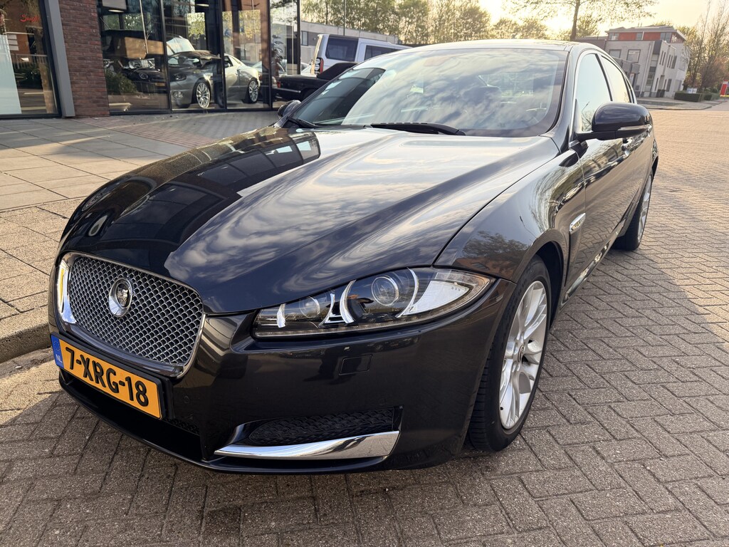 Jaguar XF 2.2D Premium Luxury