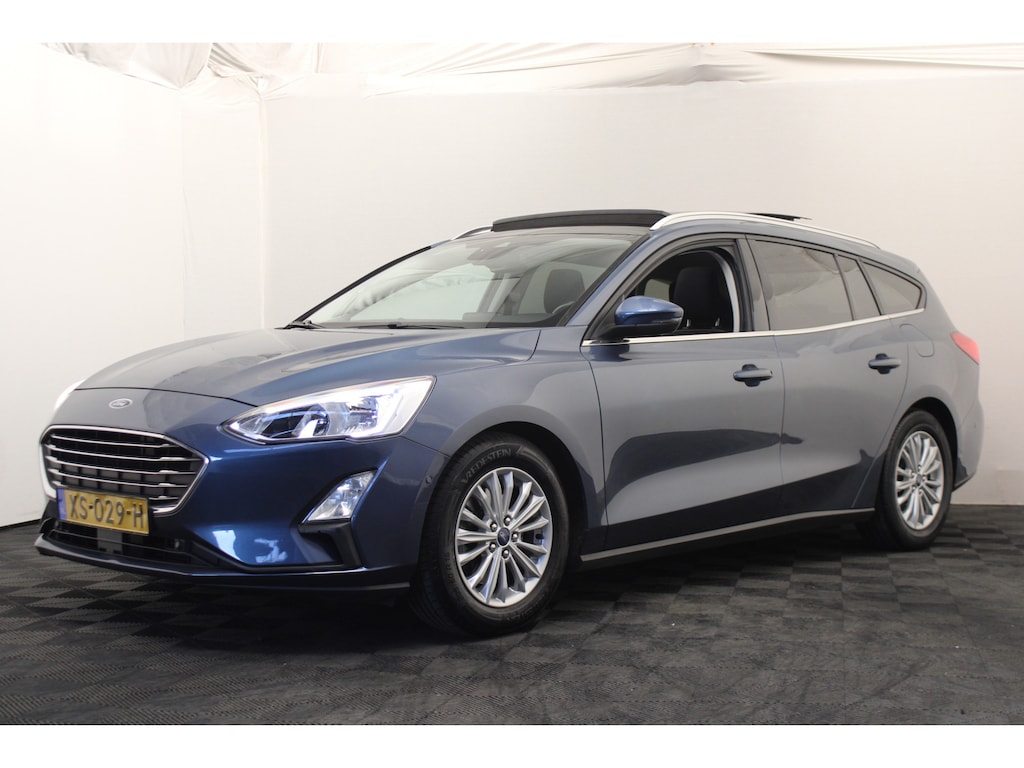 Ford Focus Wagon 1.0 EcoBoost Titanium Business |Pano|Camera|