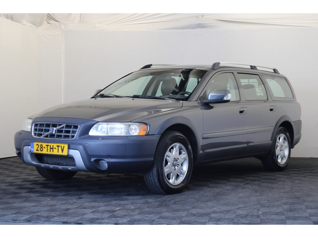 Volvo XC70 2.4 D5 Momentum