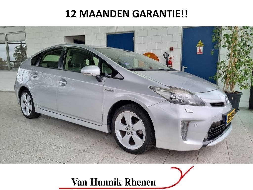 Toyota Prius 1.8 Dynamic Business | JBL | Keyless entry | Navi | Cruise | LED