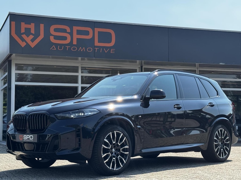 BMW X5 xDrive30d M-Sport|Matrix|21"|286PK|Leder|Memory|6Cilinder