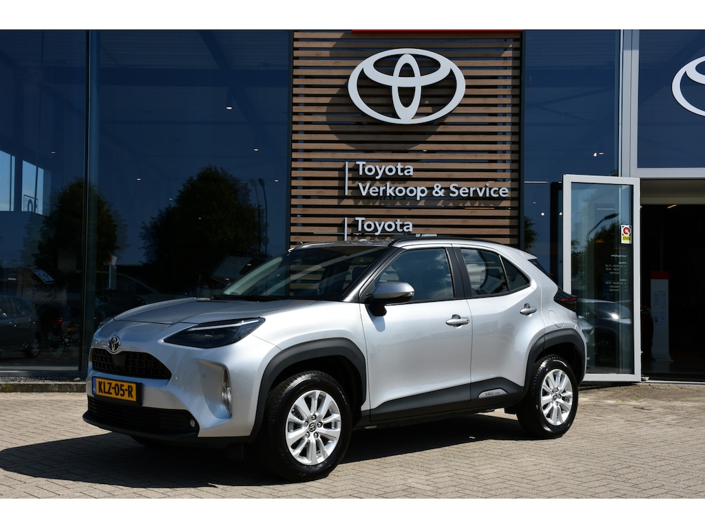 Toyota Yaris Cross 1.5 Hybrid 115 Active Limited automaat 116pk | Parkeersensoren vóór & achter | Draadloze telefoonlader | Achteruitrijcamera |