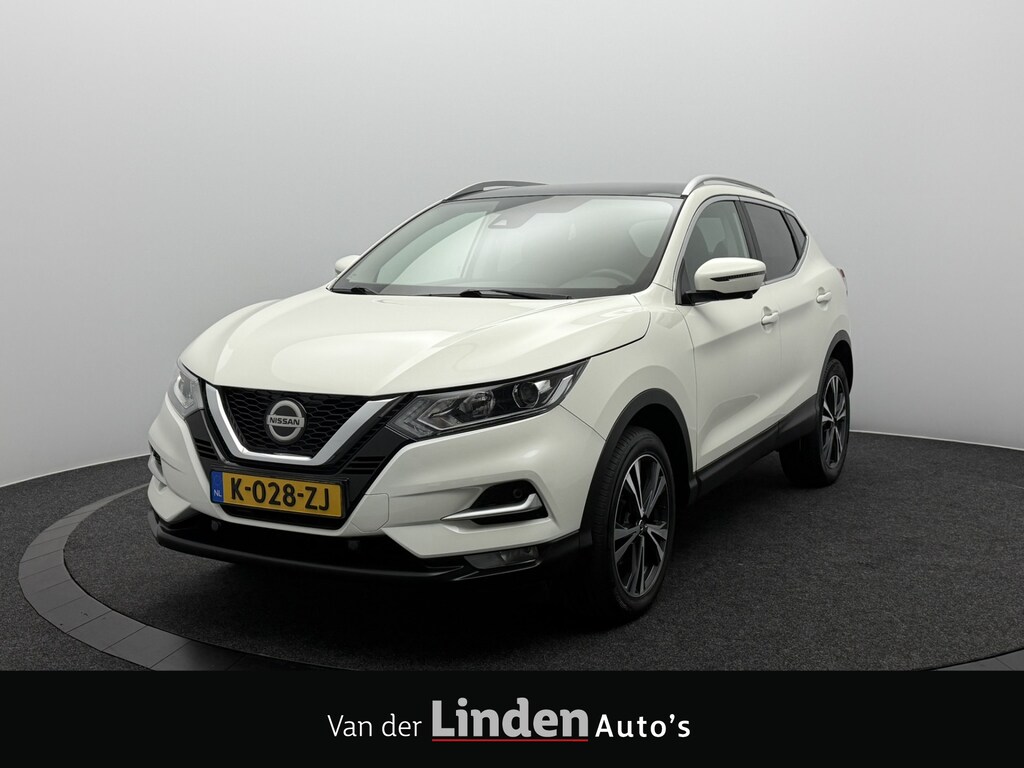 Nissan Qashqai 1.3 DIG-T Design Edition | Trekhaak | Panoramadak | 360° Camera | Navigatie