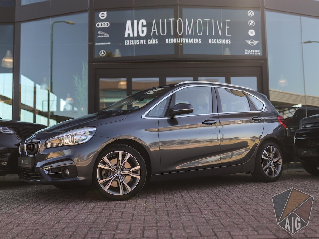 BMW 2-Serie Active Tourer 225i xDrive High Executive | Trekhaak | H/K | HUD | Camera | Leder