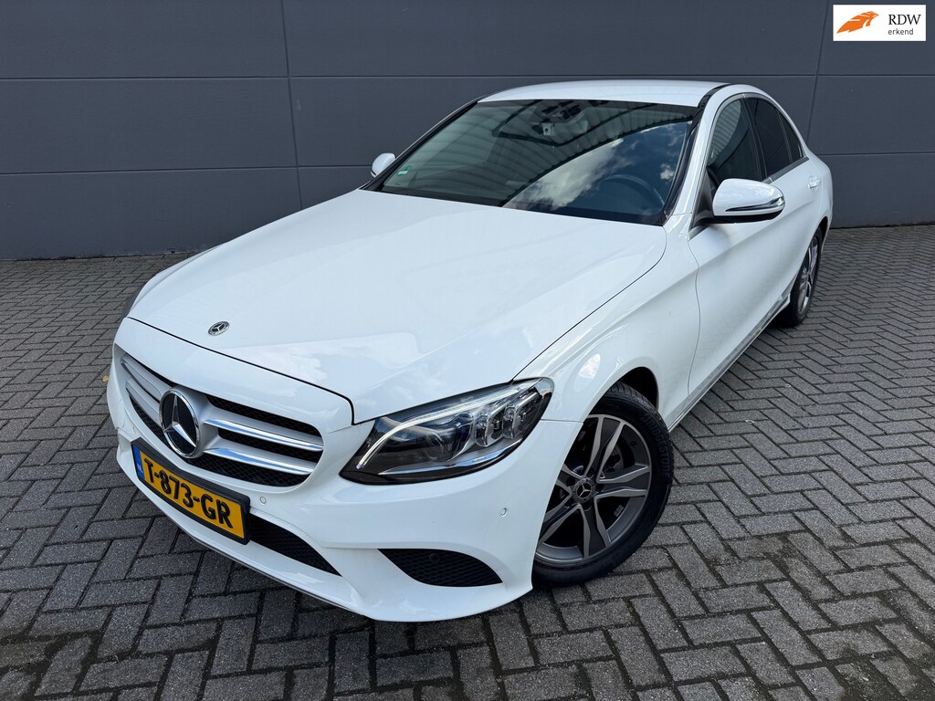 Mercedes-Benz C-klasse 200 Business Solution AMG*Automaat*CarPlay*Cruise*Camera*StoelVerwarming*Velgen