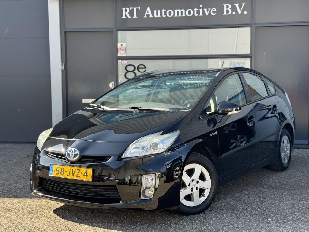 Toyota Prius 1.8 Comfort HUD / Cruise / Clima DealerOH