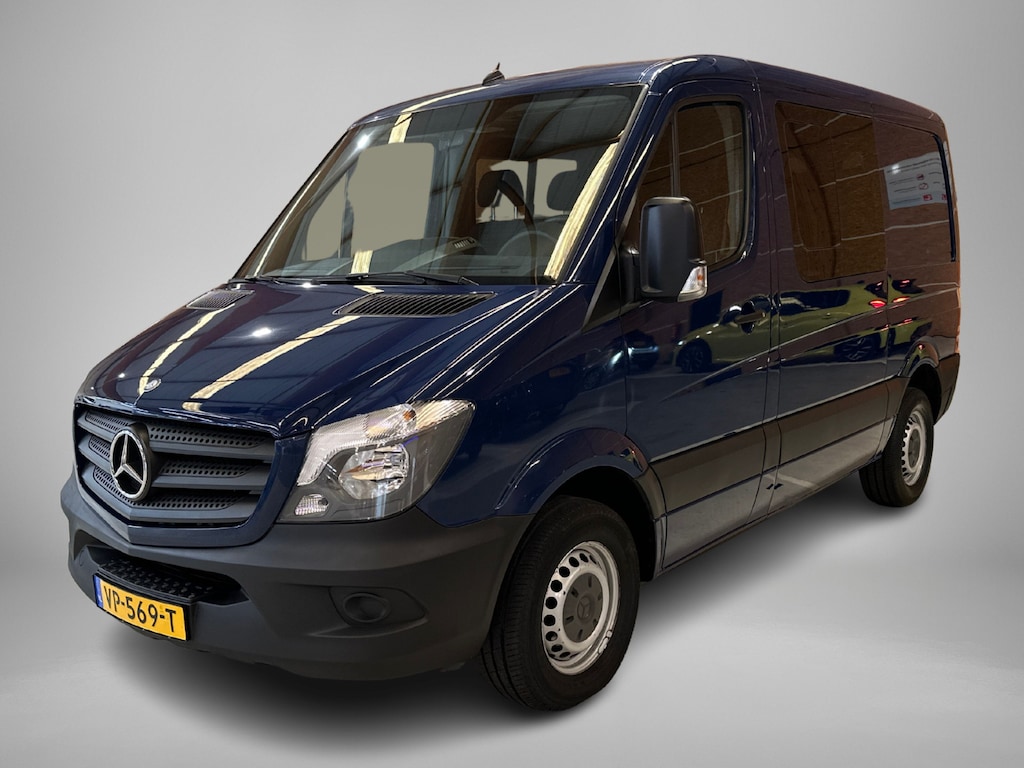 Mercedes-Benz Sprinter 210 2.2 CDI 325 DC Direct leverbaar! Rolstoelbus in meerij situatie