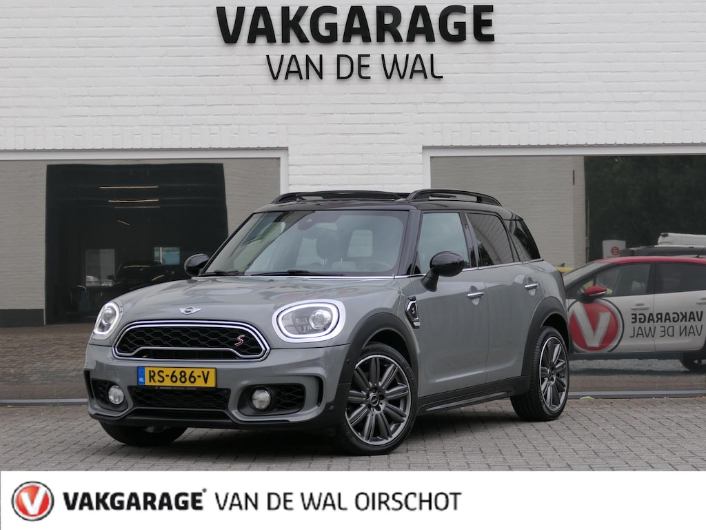 MINI Countryman 2.0 Cooper S Chili | JCW | Harman/Kardon | Elektrische achterklep | Keyless | Head-up display | Panoramadak | Stoelverwarming | Achteruitrijcamera