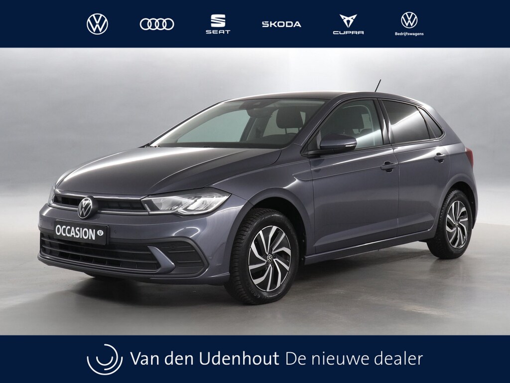 Volkswagen Polo 1.0 TSI 95pk Life Edition / Navigatie / Stoelverwarming / Camera