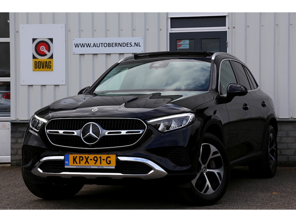 Mercedes-Benz GLC 300e 4MATIC Plug in*Perfect MB Onderh.*Luchtvering/Pano/Elek. Trekhaak/Snellader/Burmester/Memorie/Dodehoek/Camera*