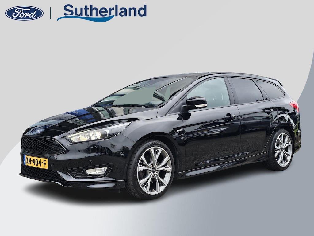 Ford Focus Wagon 1.5 ST Line 182 pk |  | Bi-xenon | Camera | Stuur- en stoelverwarming | 18'' velgen | Zéér netjes!