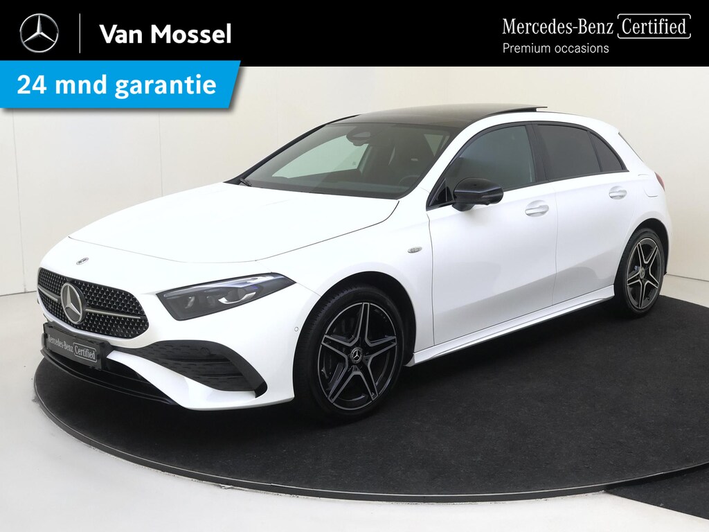 Mercedes-Benz A-klasse 250 e Business Solution AMG / Premium Plus/ Panoramadak/ Night/ Memory/ Head Up/ 360 camera/ Sfeerverlichting