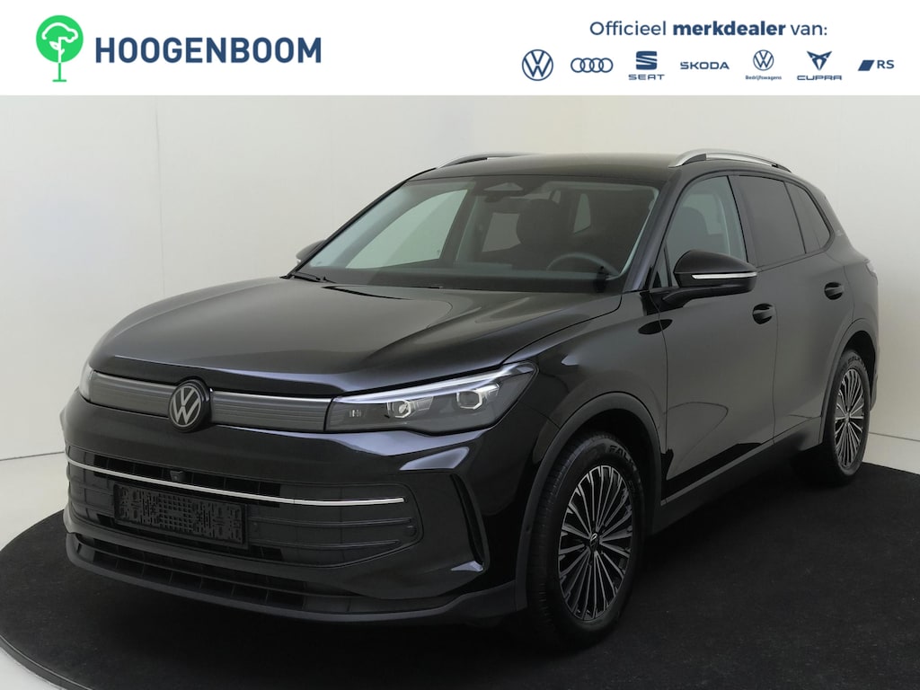 Volkswagen Tiguan 1.5 eTSI Life | Trekhaak | 360 camera | Adaptieve cruise control | Stoel- en stuurwielverwarming | Navigatie | Dodehoekdetectie | Parkeerassistent |