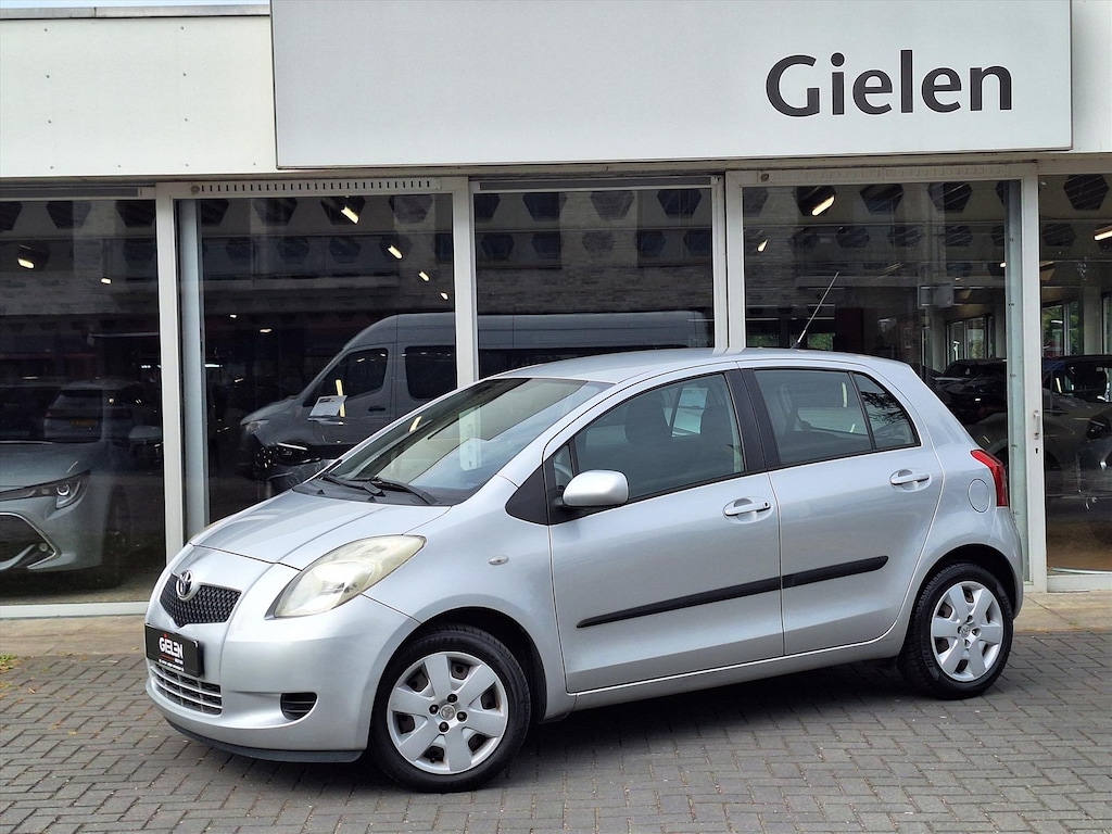 Toyota Yaris 1.3 16V VVT-I 5DR Sol | Automaat, Airconditioning, Lage kilometerstand