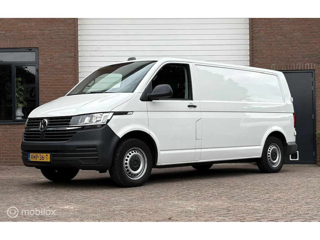 Volkswagen Transporter 2.0 TDI L2H1 Airco Carplay Trekh Camera
