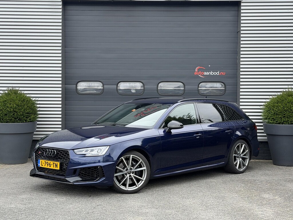 Audi S4 Avant 3.0 TFSI S4 quattro Pro Line Plus | Camera | Bang & Olufsen | Carbon | Elektrische Trekhaak | Elektrische Achterklep |