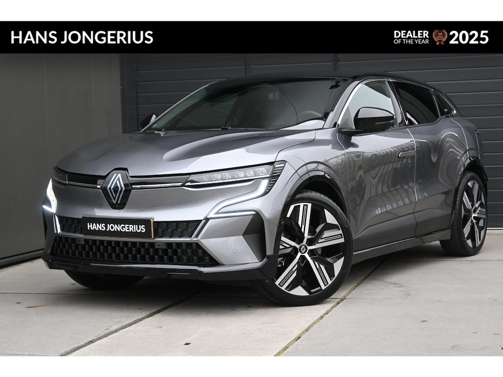 Renault Megane E-Tech comfort range iconic 60 kWh | HARMAN/KARDON | 360 CAMERA | STUUR/STOELVERWARMING | LEDER | ADAPT. CRUISE CONTROL | CLIMATE CONTROL | PDC | LMV