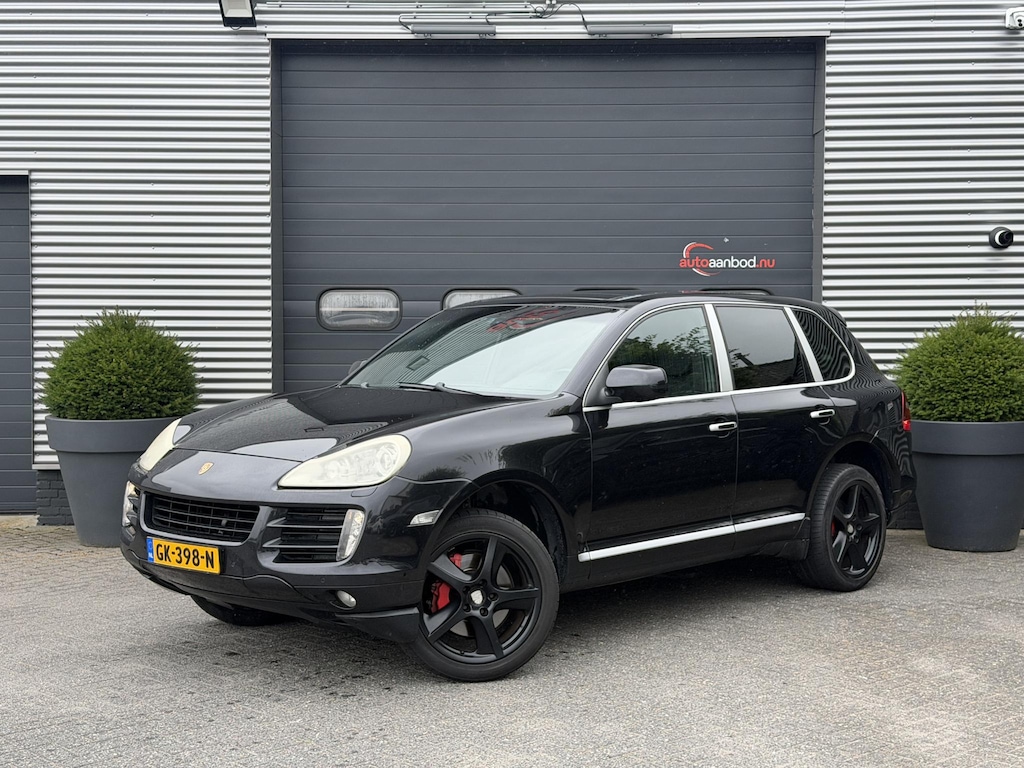 Porsche Cayenne 4.8 S | Panoramadak | Xenon | Cruise Control | TV Schermen | Lichtmetalen Velgen |