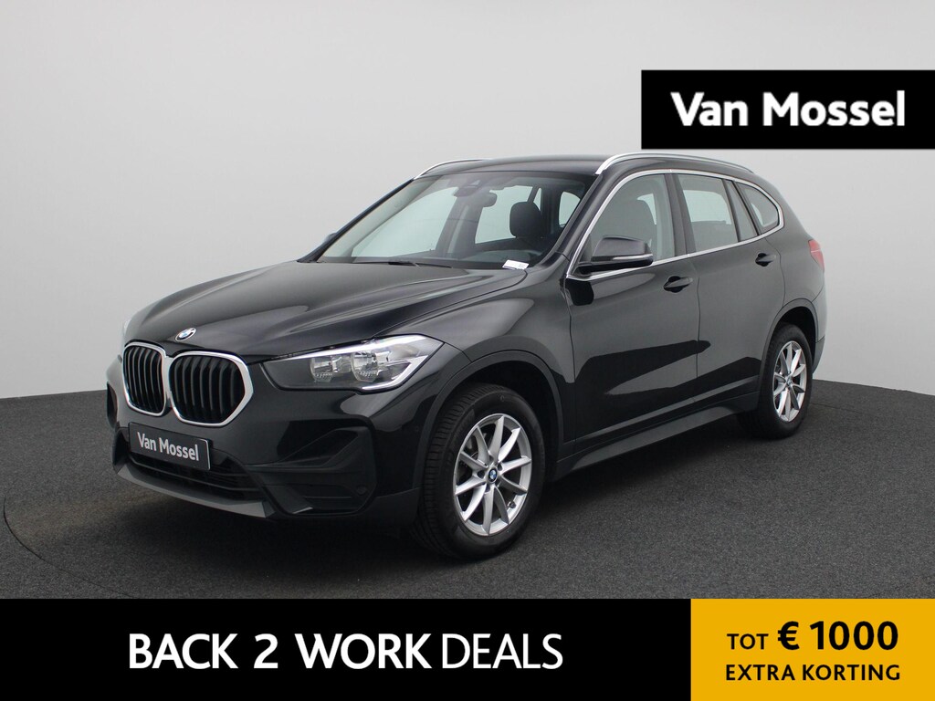 BMW X1 sDrive 18i | Airco | Navigatie | Parkeersensoren |