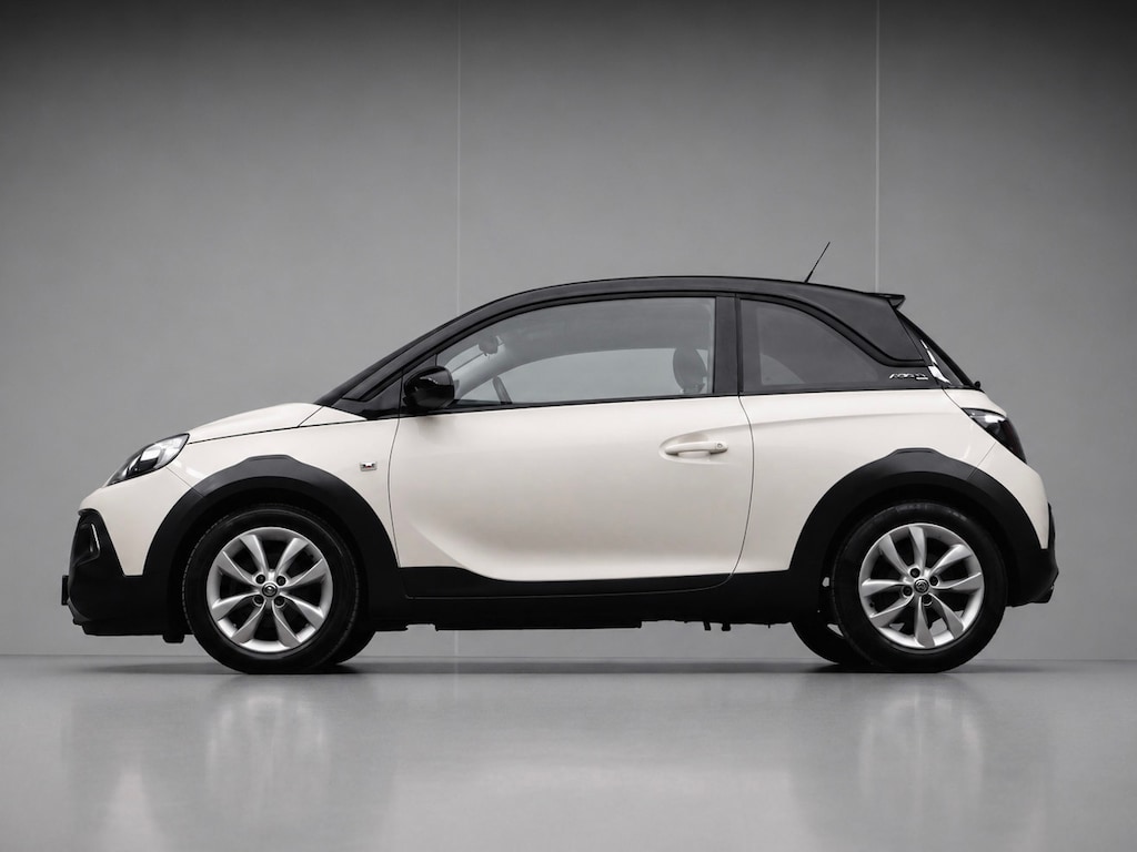 Opel Adam 1.0 Turbo Rocks Sport Cabrio (SCHUIFDAK,AIRCO,CRUISE,BLACK/WHITE EDITION,GETINT,LED,SPORTSTOELEN,LM VELGEN,NETTE STAAT)