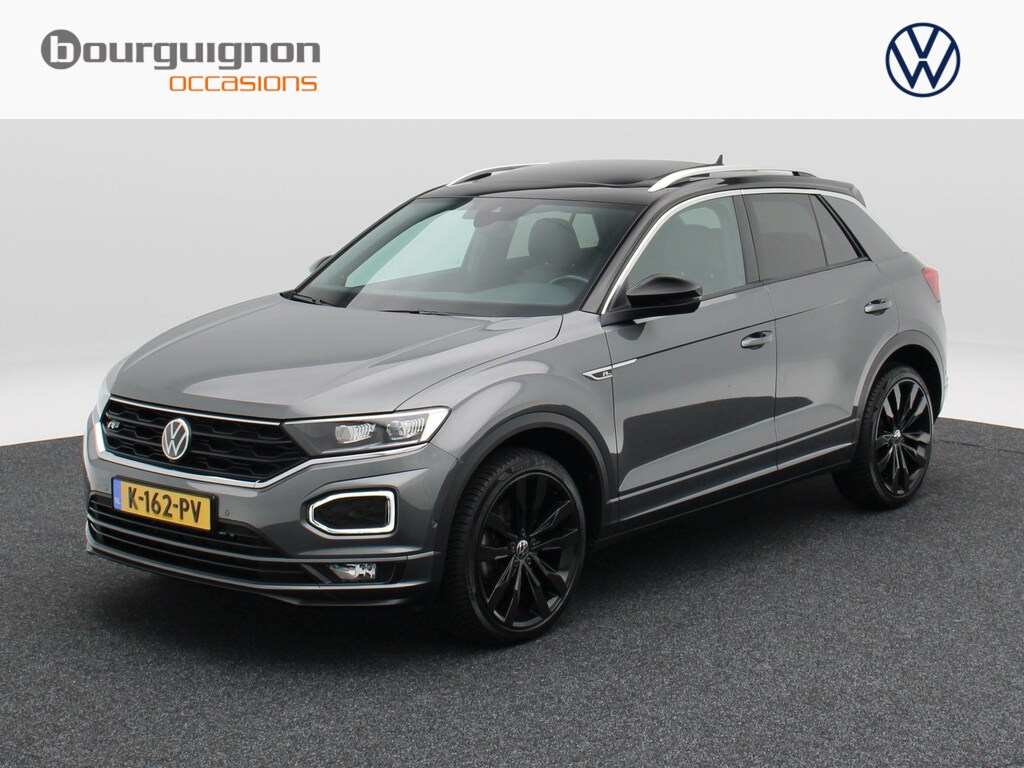 Volkswagen T-Roc 1.5 TSi 150 Pk Automaat R line | Trekhaak | Stoelverwarming | Panorama dak | Camera | Adaptive Cruise | Climatronic | Carplay | 19 Inch | 58.509 Km !!