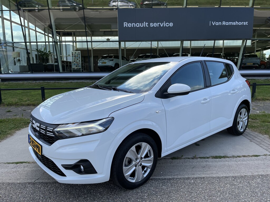 Dacia Sandero 1.0 TCe 90 Expression / Automaat / Apple Carplay - Android Auto / Parkeerhulp. Achter /