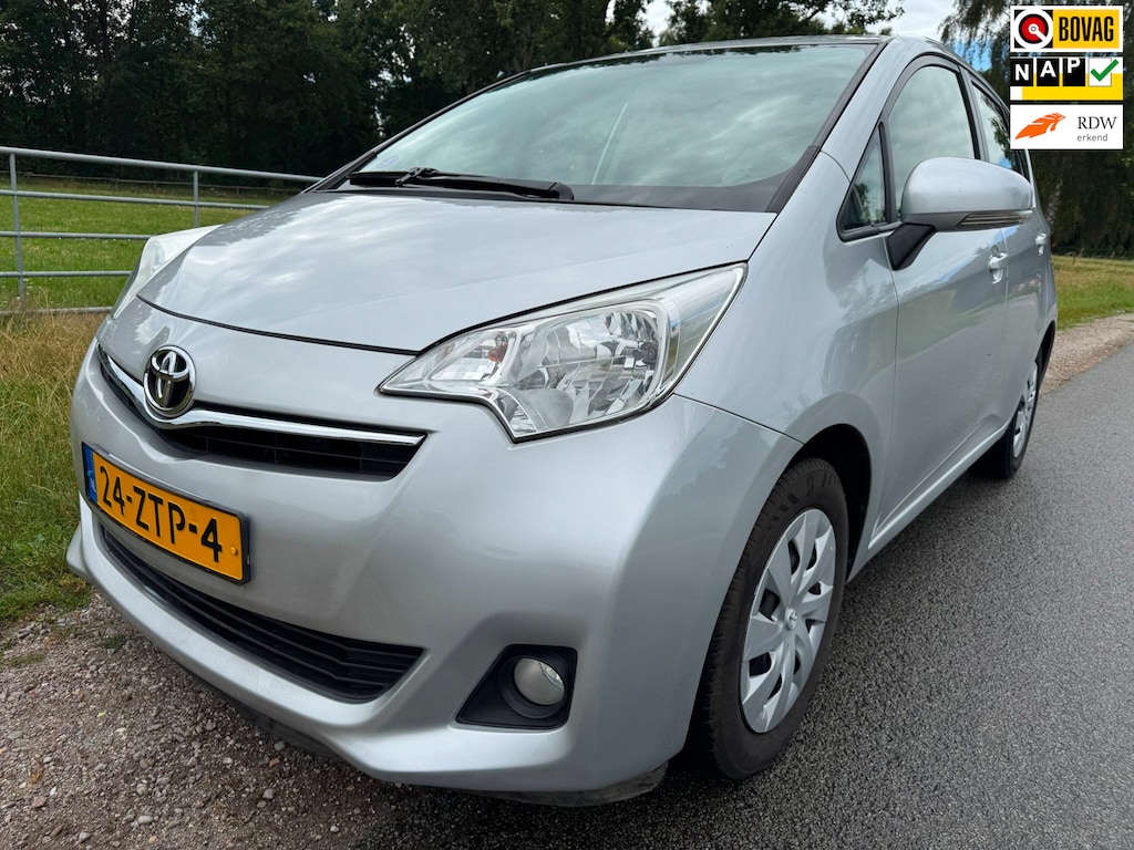 Toyota Verso-S 1.3 VVT-i Aspiration compleet onderhouden|AUTOMAAT