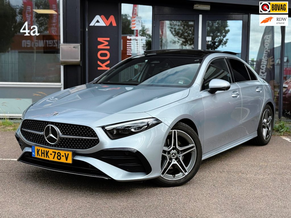 Mercedes-Benz A-klasse 180 AMG Line | Pano | Sfeer | Airco | Cruise