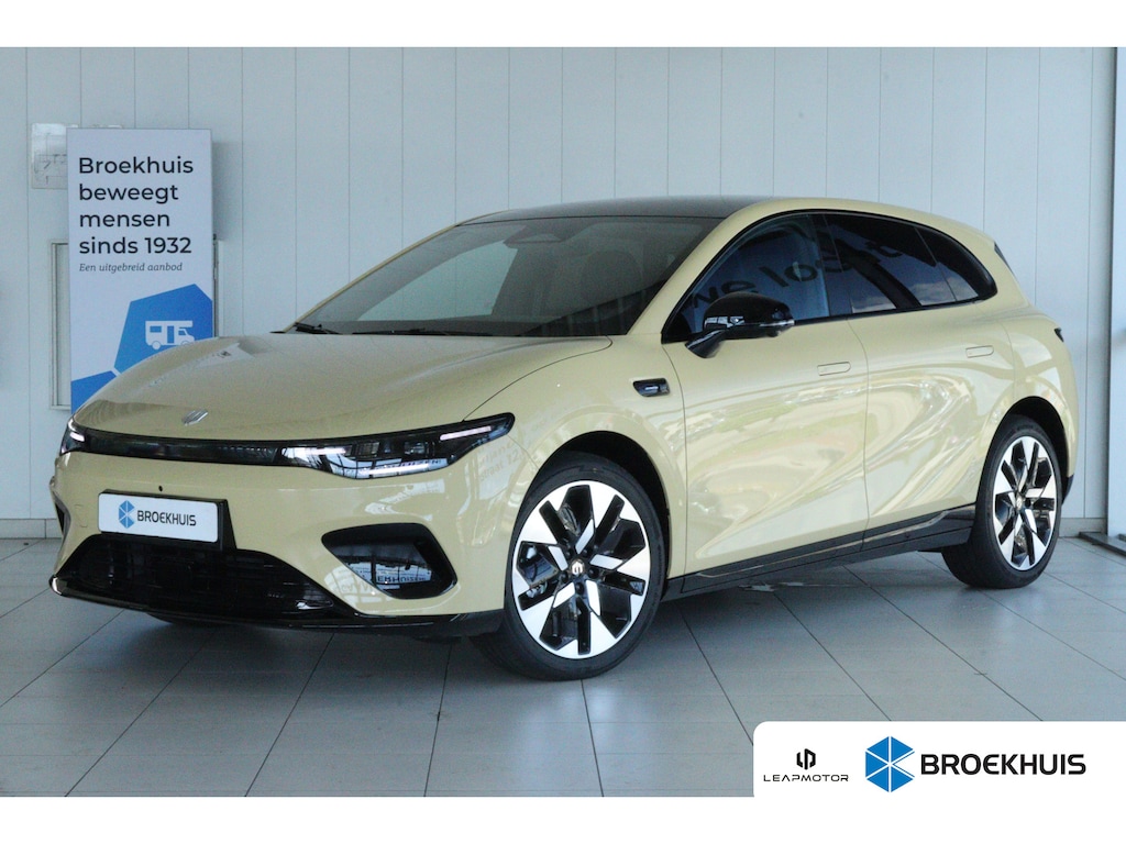 Leapmotor B05 ProMax Design 67.1 kWh | Adapt. Cruise | Pano | Stoel+stuurverwarming | 360 Camera | Keyless | Climate | Navi | Warmtepomp | V2L