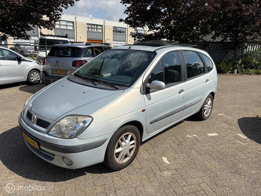 Renault Scenic 1.6-16V RXE Dubbel schuifdak / LM / nwe APK