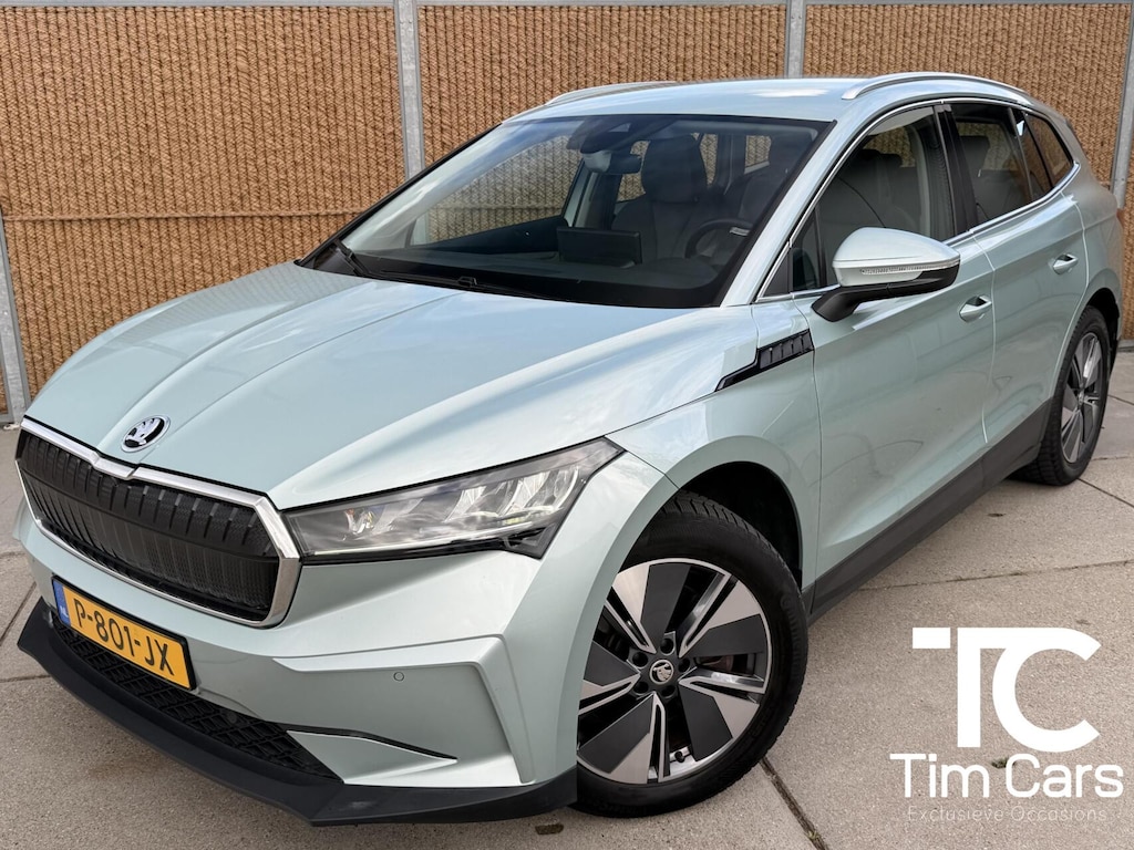 Skoda Enyaq iV 80 Leer/alcantara SoH 96,23% | Warmtepomp | LED koplampen | Sfeerverlichting | Parkeersensoren voor en achter | Navigatiesysteem | Apple CarPlay/Android Auto Full-Link | Cruise & Climate control | Rijbaan assistent | Achteruitrijcamera