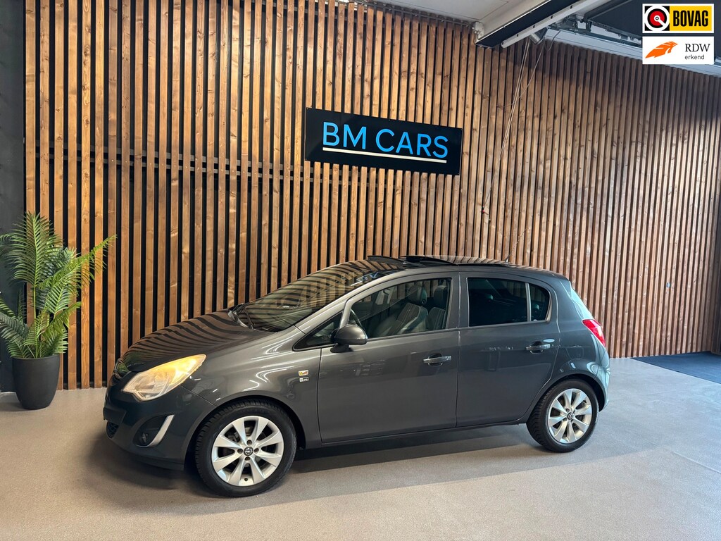 Opel Corsa 1.4-16V Berlin Airco, Trekhaak, PANODAK