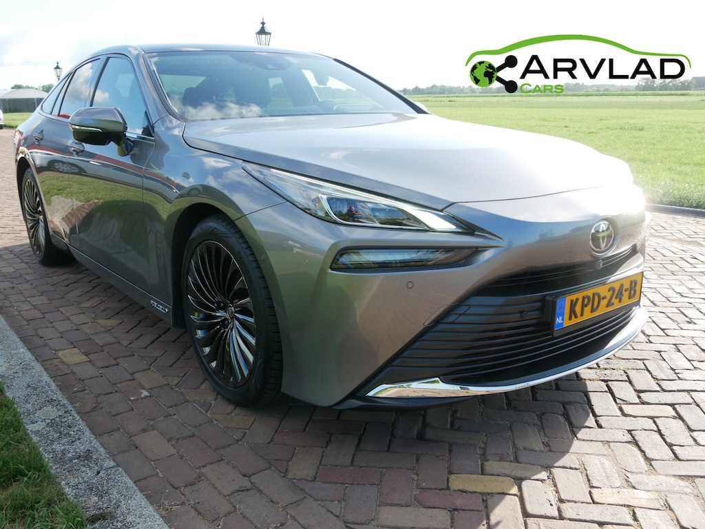 Toyota Mirai Prestige FUEL CELL | HEAD-UP | PANO | JBL ** 15999 NETTO **