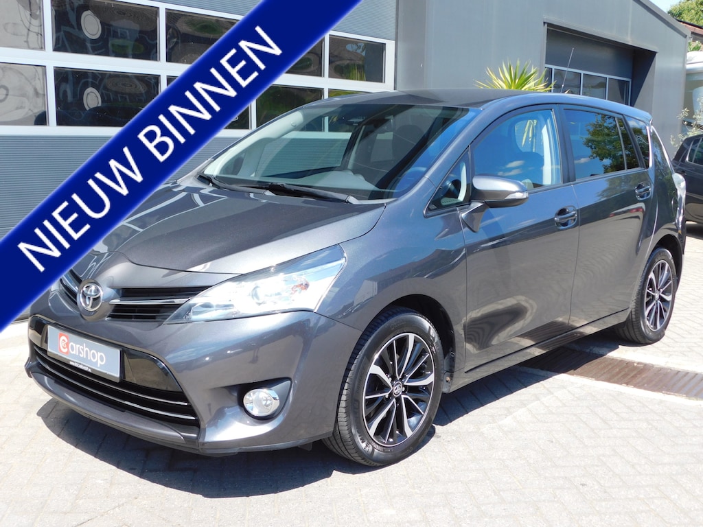 Toyota Verso 1.6 VVT-i Dynamic 12 maanden BOVAG garantie, Compleet dealer onderhouden!
