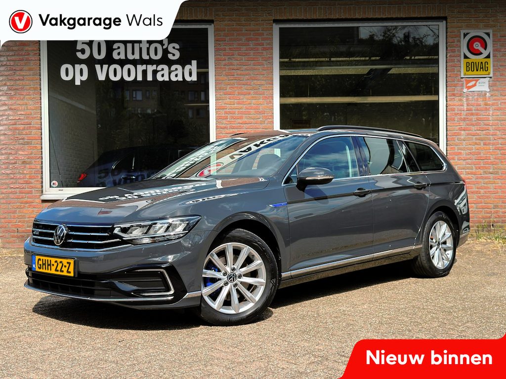 Volkswagen Passat Variant 1.4 TSI PHEV GTE Business | Panorama | Camera | Navi | Carplay | Camera