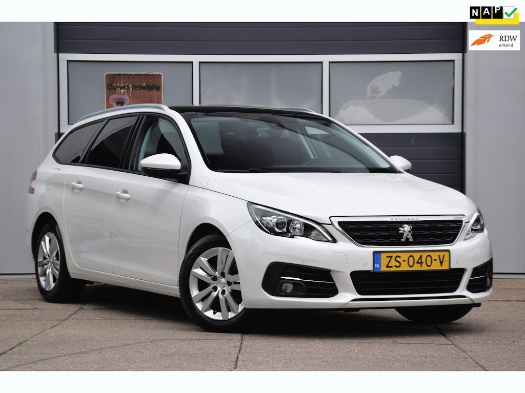 Peugeot 308 SW 1.2 PureTech Blue Lease Executive DB RIEM RECENT VERNIEUWD/PANORAMADAK/DEALER ONDERHOUDEN