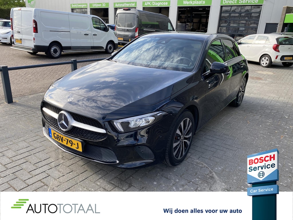 Mercedes-Benz A-klasse 250 e Business Solution AMG Limited