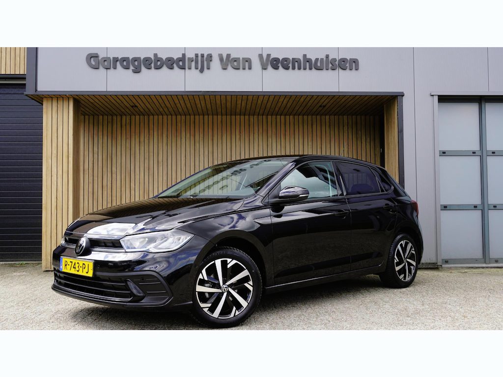 Volkswagen Polo 1.0 TSI 95pk 5Drs Life LED A-Camera  AFN.Trekhaak Virtual Cockpit Adaptive Cruise Navi & App-Connect *NL auto* 90095m!