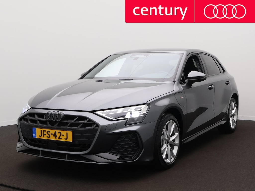 Audi A3 Sportback 40 TFSI e S edition S-Line / ACC / Camera / Navi / Stoelverwarming /